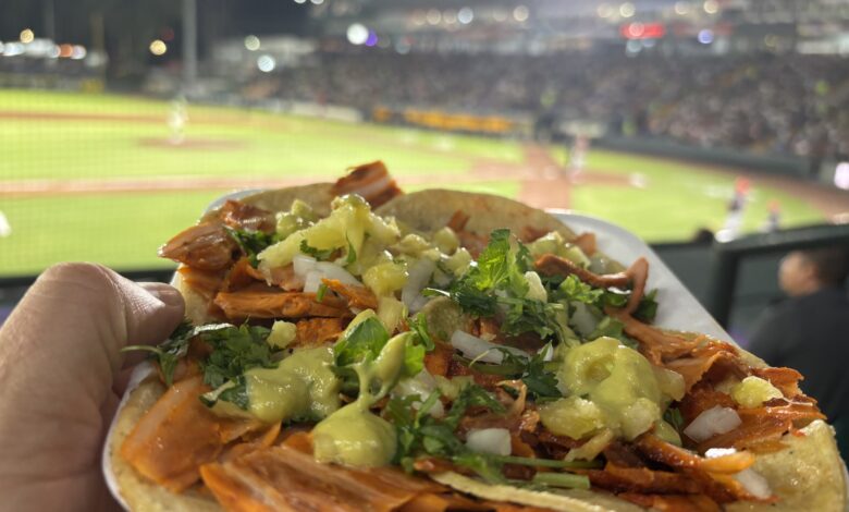 tacos al pastor
